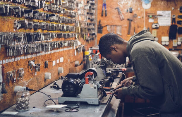 Mastering Paid Traffic: Strategies for Maximum ROI in 2026